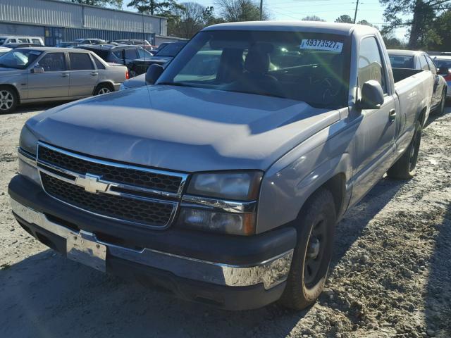 1GCEC14V26E106289 - 2006 CHEVROLET SILVERADO SILVER photo 2