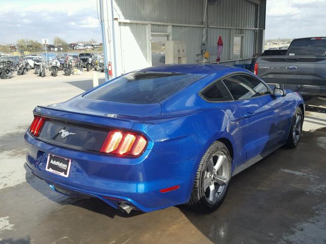 1FA6P8TH0H5344034 - 2017 FORD MUSTANG BLUE photo 4