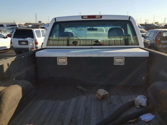 1GCGC24U81Z210406 - 2001 CHEVROLET SILVERADO WHITE photo 6