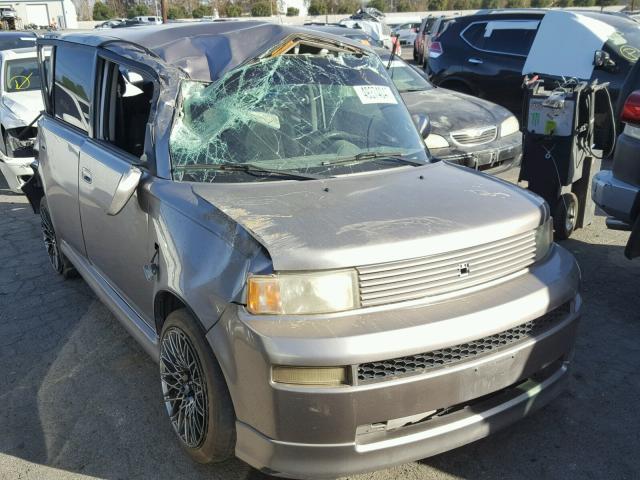 JTLKT334940143815 - 2004 TOYOTA SCION XB SILVER photo 1