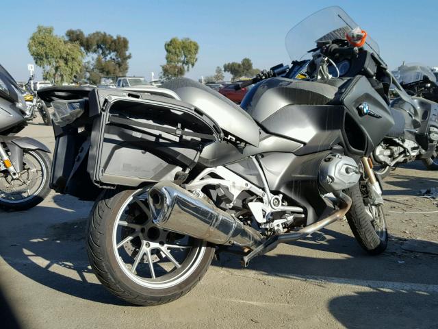 WB10A1301FZ192836 - 2015 BMW R1200 RT GRAY photo 4