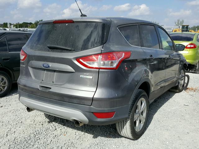 1FMCU0GX8DUD33299 - 2013 FORD ESCAPE SE GRAY photo 4