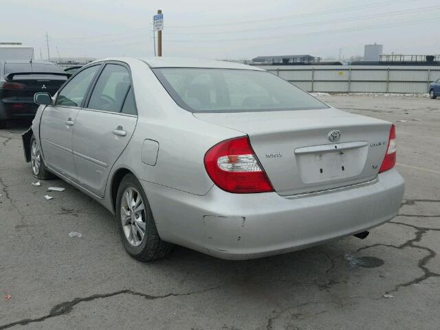 4T1BF32K54U589063 - 2004 TOYOTA CAMRY LE SILVER photo 3