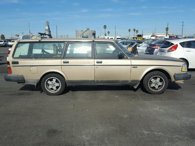 YV1AX8855K1834058 - 1989 VOLVO 245 DL GOLD photo 9