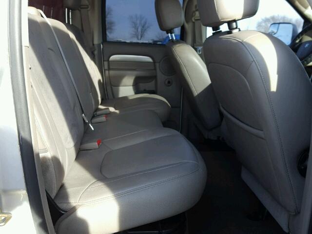 3D7KS28D15G902509 - 2005 DODGE RAM 2500 S Gümüş foto 6