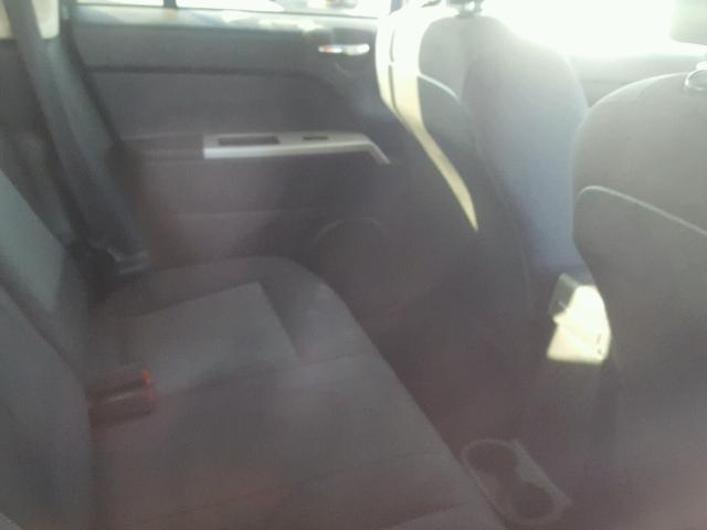 1J8FF47W28D759207 - 2008 JEEP COMPASS SP 银色 照片 6