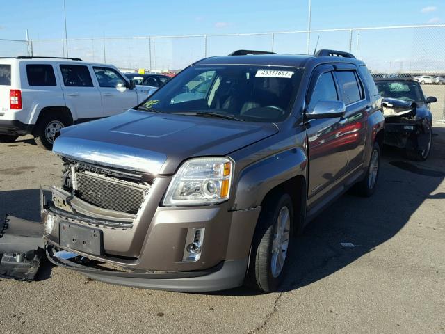 2GKFLSE5XC6174935 - 2012 GMC TERRAIN SL GRAY photo 2