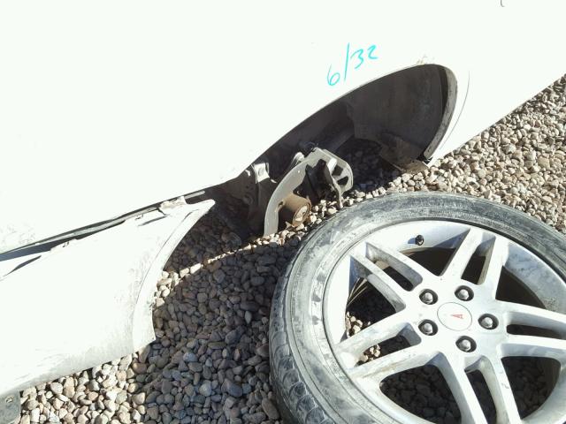 2G2WR554471218194 - 2007 PONTIAC GRAND PRIX WHITE photo 9