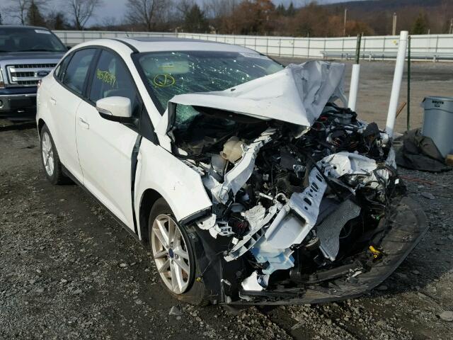 1FADP3F23GL375774 - 2016 FORD FOCUS SE WHITE photo 1