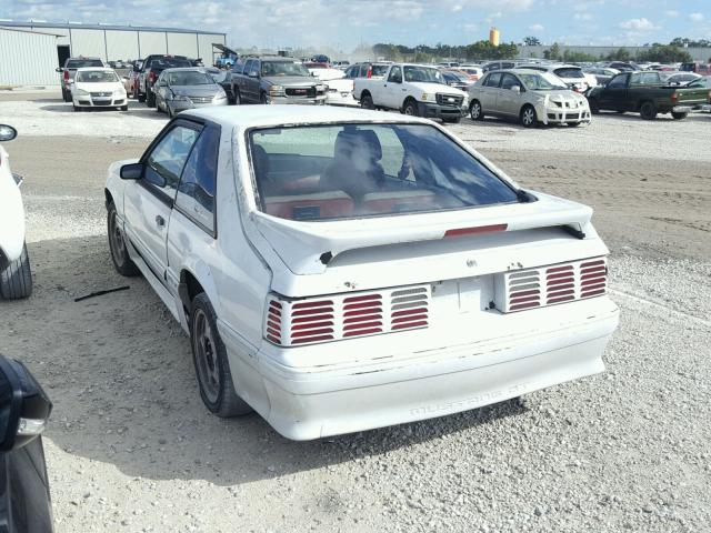 1FABP42E3JF305162 - 1988 FORD MUSTANG GT WHITE photo 3