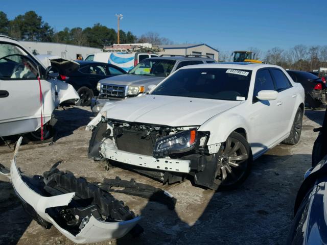 2C3CCABG7EH352259 - 2014 CHRYSLER 300 S WHITE photo 2