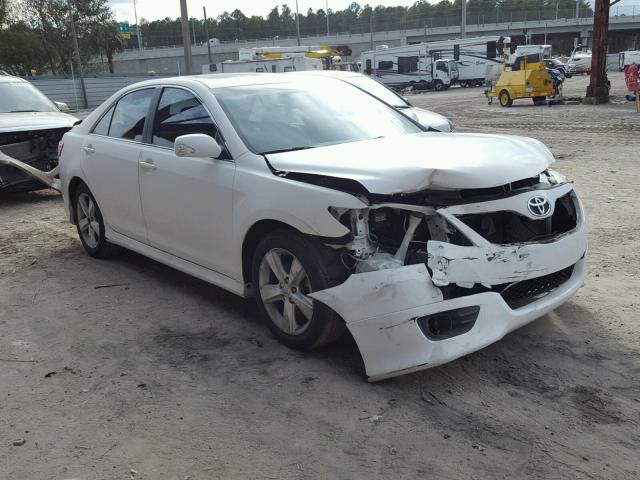 4T1BF3EK8BU593021 - 2011 TOYOTA CAMRY BASE WHITE photo 1