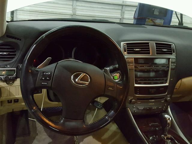 JTHCK262075007957 - 2007 LEXUS IS 250 WHITE photo 9