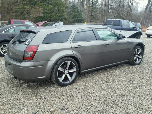 2D4FV47T08H147965 - 2008 DODGE MAGNUM GRAY photo 4