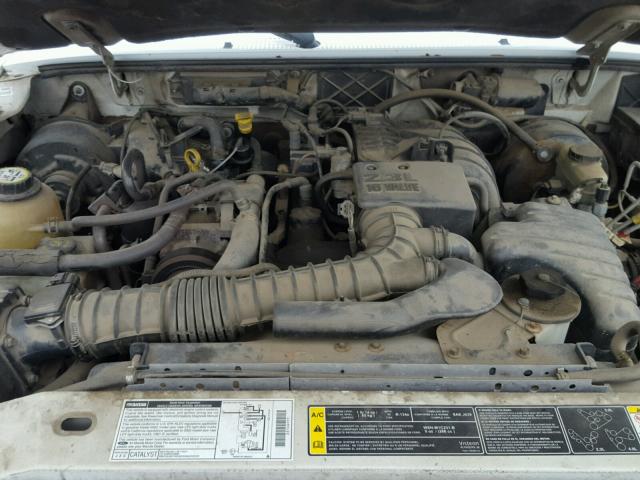 4F4YR12D12TM03718 - 2002 MAZDA B2300 WHITE photo 7