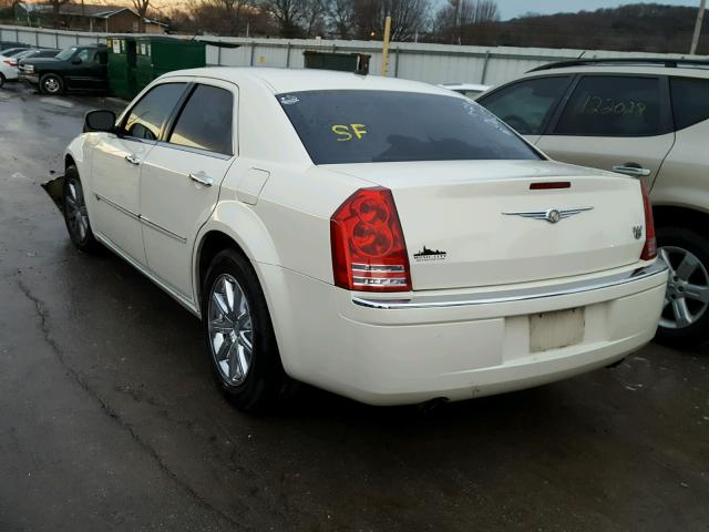 2C3KA63H98H220615 - 2008 CHRYSLER 300C CREAM photo 3