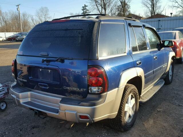 1GNDT13S422266955 - 2002 CHEVROLET TRAILBLAZE BLUE photo 4