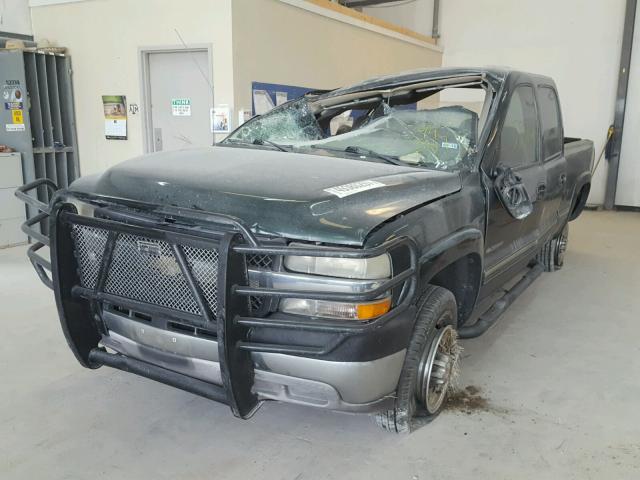 1GCHC23U41F194387 - 2001 CHEVROLET SILVERADO GREEN photo 2