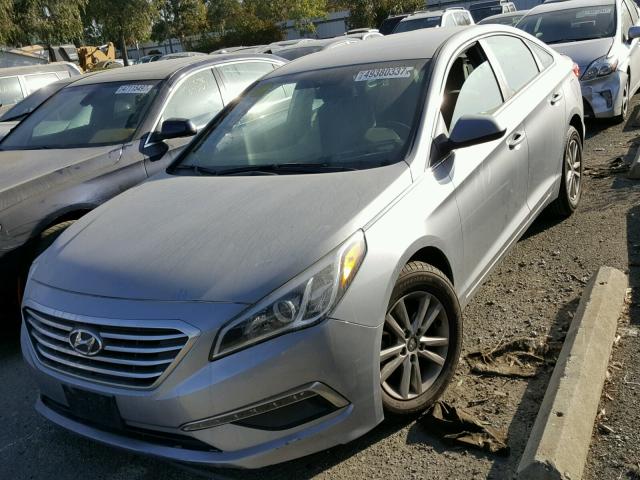 5NPE24AF6FH173740 - 2015 HYUNDAI SONATA SE GRAY photo 2