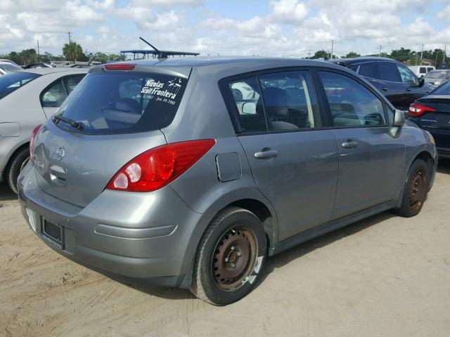 3N1BC13E38L402674 - 2008 NISSAN VERSA S GRAY photo 4