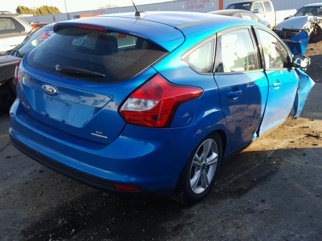 1FADP3K21DL225468 - 2013 FORD FOCUS SE BLUE photo 4