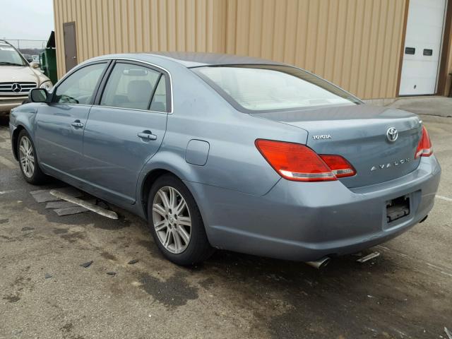 4T1BK36BX6U075685 - 2006 TOYOTA AVALON XL BLUE photo 3