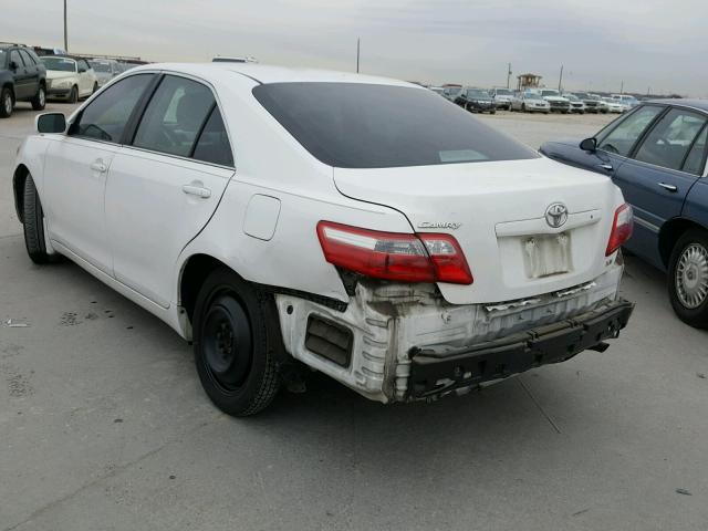 4T4BE46K08R017591 - 2008 TOYOTA CAMRY CE WHITE photo 3