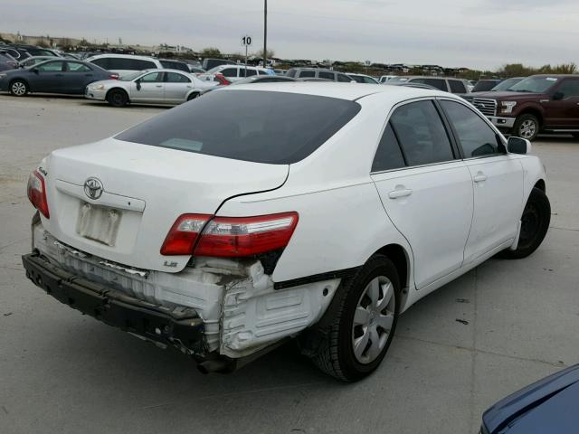 4T4BE46K08R017591 - 2008 TOYOTA CAMRY CE WHITE photo 4