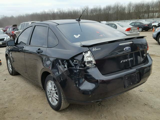 1FAHP35NX8W154332 - 2008 FORD FOCUS SE BLACK photo 3