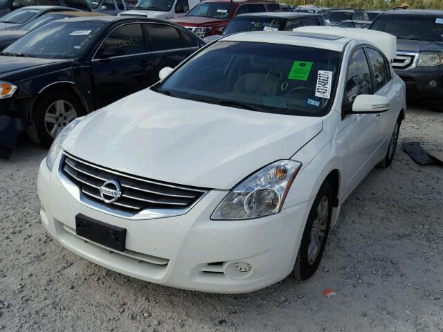 1N4AL2AP2CN412632 - 2012 NISSAN ALTIMA BAS WHITE photo 2