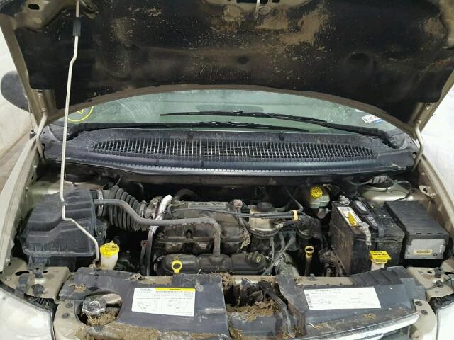 2A4GP64L06R661019 - 2006 CHRYSLER TOWN & COU TAN photo 7