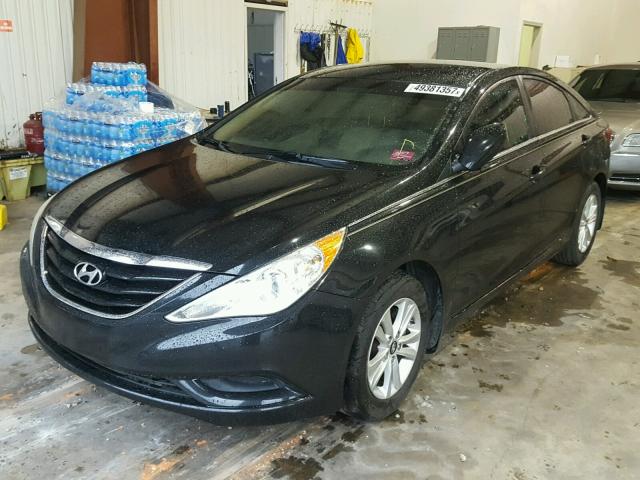 5NPEB4ACXBH148291 - 2011 HYUNDAI SONATA GLS BLACK photo 2