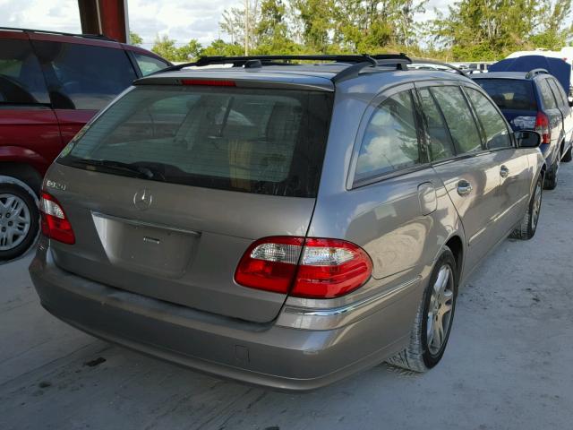 WDBUH65JX4A464779 - 2004 MERCEDES-BENZ E 320 GRAY photo 4