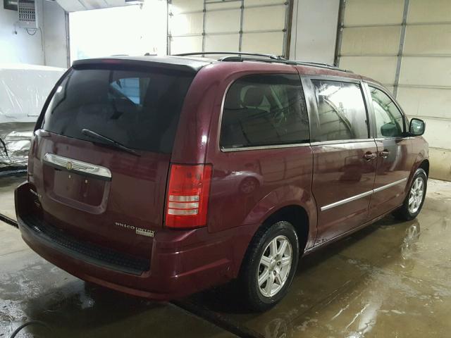 2A8HR54189R530723 - 2009 CHRYSLER TOWN & COU BURGUNDY photo 4