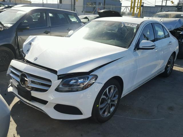 55SWF4JB9GU141434 - 2016 MERCEDES-BENZ C 300 WHITE photo 2