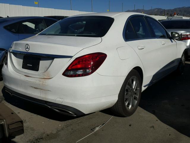 55SWF4JB9GU141434 - 2016 MERCEDES-BENZ C 300 WHITE photo 4