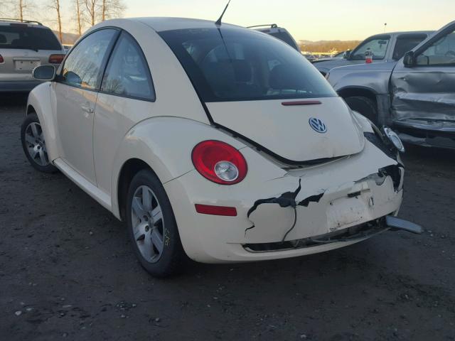 3VWPG31C56M410817 - 2006 VOLKSWAGEN NEW BEETLE WHITE photo 3