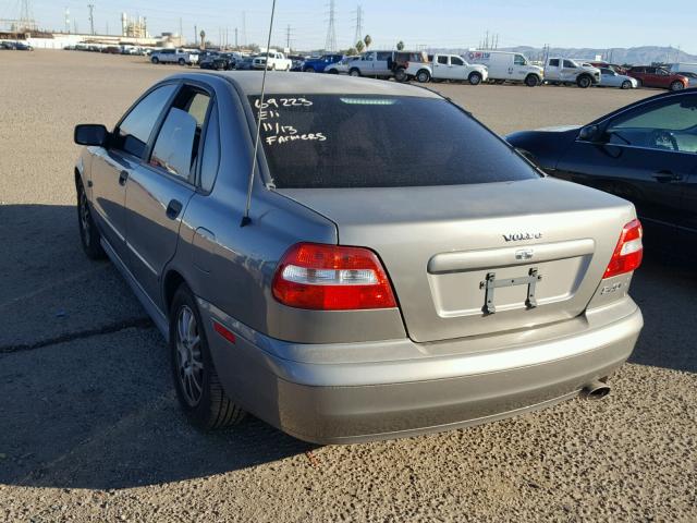 YV1VS27544F038390 - 2004 VOLVO S40 1.9T SILVER photo 3