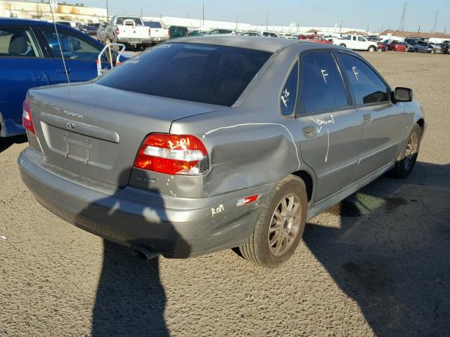 YV1VS27544F038390 - 2004 VOLVO S40 1.9T SILVER photo 4