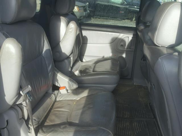 5TDBA22C16S071450 - 2006 TOYOTA SIENNA XLE BLUE photo 6