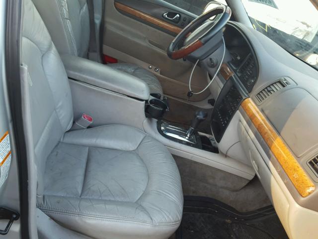 1LNHM97V6YY930359 - 2000 LINCOLN CONTINENTA SILVER photo 5