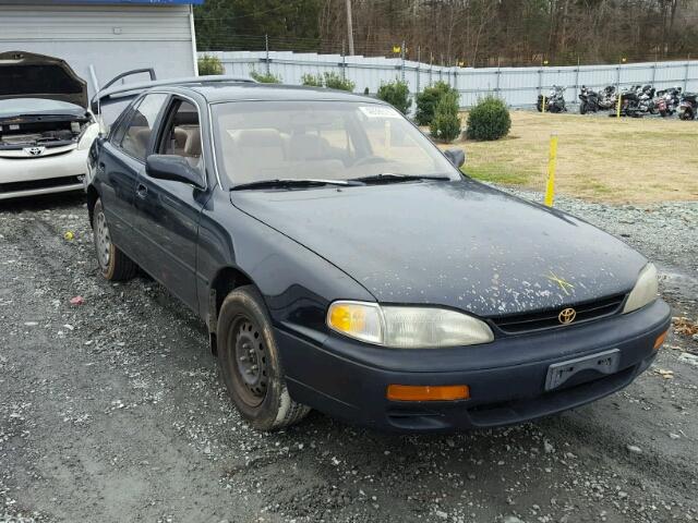 4T1SK12E3SU648859 - 1995 TOYOTA CAMRY LE GREEN photo 1