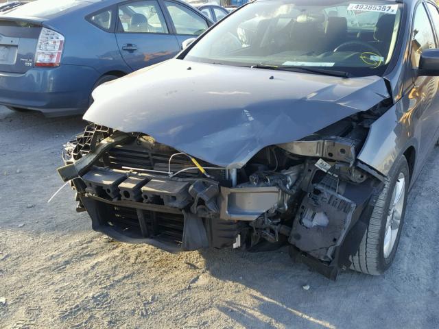 1FADP3F21DL288595 - 2013 FORD FOCUS SE GRAY photo 9