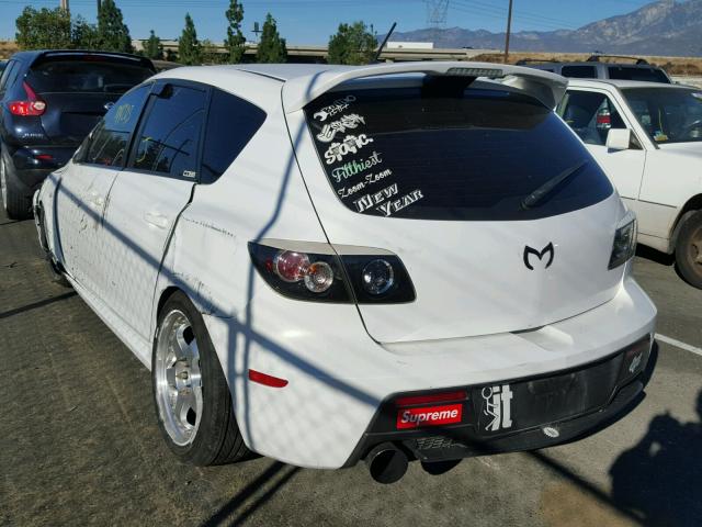 JM1BK34M091216181 - 2009 MAZDA SPEED 3 WHITE photo 3