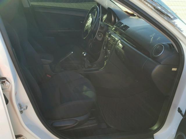 JM1BK34M091216181 - 2009 MAZDA SPEED 3 WHITE photo 5