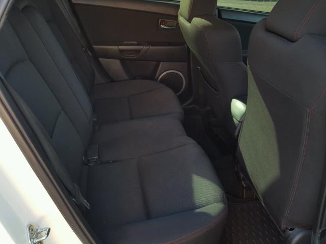 JM1BK34M091216181 - 2009 MAZDA SPEED 3 WHITE photo 6