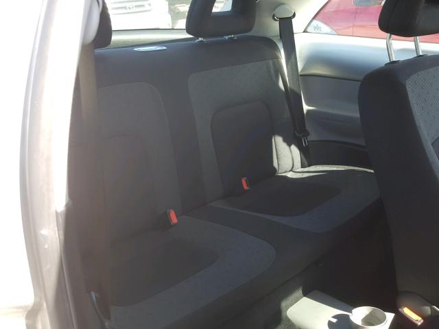 3VWBS21C31M402095 - 2001 VOLKSWAGEN NEW BEETLE Gümüş foto 6