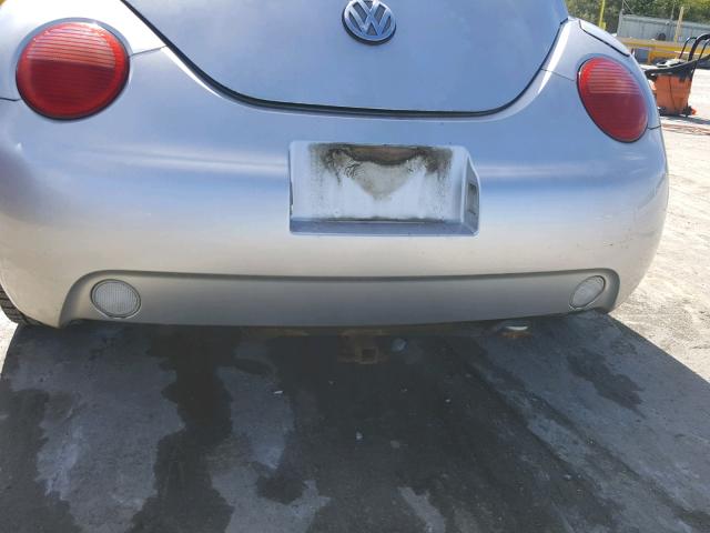 3VWBS21C31M402095 - 2001 VOLKSWAGEN NEW BEETLE Gümüş foto 9