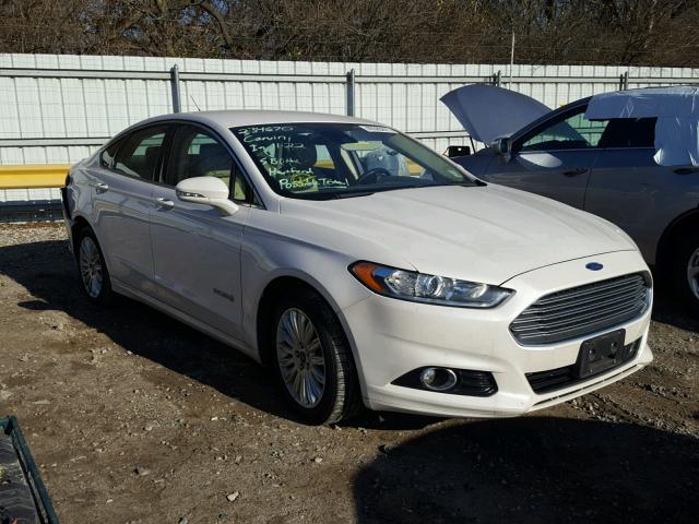 3FA6P0LU5DR197408 - 2013 FORD FUSION SE WHITE photo 1