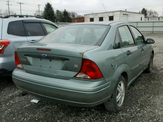 1FAFP34Z54W182674 - 2004 FORD FOCUS SE C BEIGE photo 4